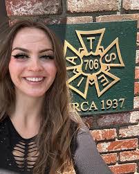 Alyssa Holbrook's Instagram, Twitter & Facebook