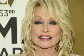 Dolly parton has rarely been seen out with children, except her goddaughter miley cyrus and various nieces and nephews. Dolly Parton Reveals Why She Never Had Children I Ve Made Sacrifices