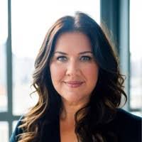 Sara Padilla's Instagram, Twitter & Facebook