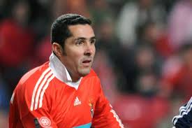 Maybe you would like to learn more about one of these? Paulo Madeira Vitoria Do Benfica Deixara Liga Ao Rubro Mas Derrota Fara Muita Mossa I Liga Sapo Desporto