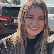 Bailey Tipton's Instagram, Twitter & Facebook