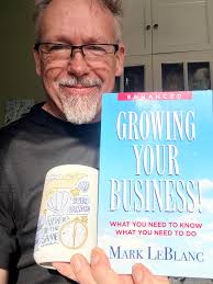 Only 10 days until Christmas 💫 My book is the perfect gift for anyone  looking to make an impact in their personal and business lives. Available 