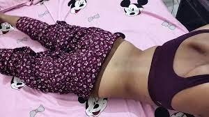College ki sexy ladki ko room mein bula ke nangi karke tang kiya - XXXi.PORN  Video