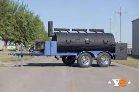 Yoder Smokers In The Us Build A Range Of Commercial Offset Smokers From The 20 Single Door Santa Fe With A Round Fir Commercial Smoker Custom Bbq Pits Smoker