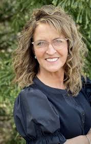 Lori Roberts Thompson