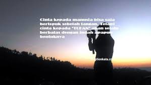 Cinta itu merupakan kekuatan terbesar yang dimiliki oleh seorang manusia. Kata Kata Bijak Cinta Bertepuk Sebelah Tangan Menyentuh Hati Bikin Galau Captionkata Com 2021 Caption Dp Bbm Kata Bijak Terbaru