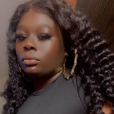 Vonda Dillard's Instagram, Twitter & Facebook