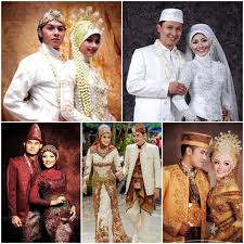 Calon pengantin juga perlu ingat bahwa baju pengantin ini memerlukan anggaran biaya yang tidak sedikit. Inilah 5 Tips Untuk Menyewa Baju Pengantin