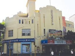 Art Deco in Mumbai: Oval & Marine Drive ...