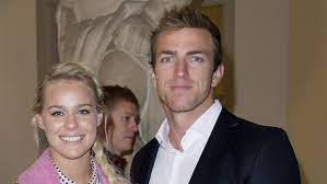 Blume swims for the sigma nordsjælland club in denmark. Pernille Blume Og Rene Holten Poulsen Er Ikke Laengere Kaerester Billed Bladet