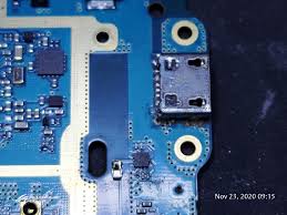 Perbedaan paling mencolok terdapat pada chispet, baterai, dan dan resolusi layar di galaxy tab a7 lite lebih rendah spesifikasinya namun harganya hanya rp2.499.000. Ss Cell Samsung J1 Ace Pengisian Di Jeda Suhu Batre Facebook