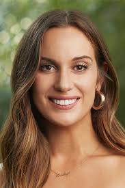 Hannah & Paige Try New Things (serie 2025)