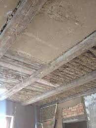 Okologische Innendammung Und Lehmverputzung Fur Wande Und Decken Im Innenbereich Reet Und Hanfschaben Als Innendammung Reetplatten In 2020 Lehmputz Lehm Wandheizung