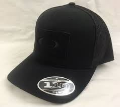 Oakley Si 110 Snapback Mens Cap Hat L Xl Sz Adjustable Trucker Black 900171 001 Ebay In 2021 Black Trucker Hat Mesh Trucker Hat Mens Caps