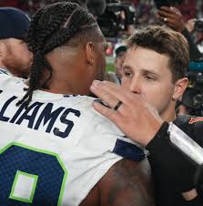 Seahawks News 7/29: Seahawks begin padded practices