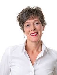 Ophelia Schmidt's Instagram, Twitter & Facebook