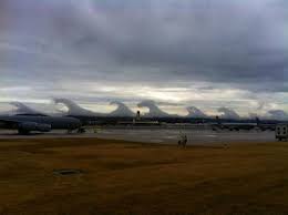 Birmingham Weather James Spann Alabama Meteorologist James Spann Shared This Beautiful Picture Of Kelvin Helmholtz Clouds Also Known As Wave Clouds Clouds Nature Natural Phenomena