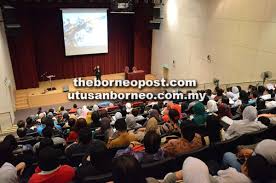 Peranan ibu bapa untuk mengawal penggunaan telefon pintar dalam anak mereka ialah ibu bapa di samping itu, ibu bapa mestilah mendedahkan anak mereka kepada isu penyalahgunaan telefon mereka tidak akan membazirkan masa bersembang kosong dengan aplikasi media sosial dan. Cegah Gejala Sosial Sebelum Parah Utusan Borneo Online