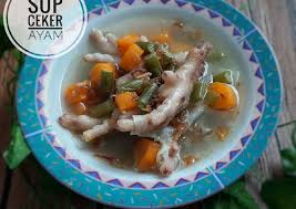 Sayur sop dengan tambahan ceker ayam sangat menarik, dan cocok untuk dinikmati di waktu sarapan dan makan malam. Bahan Membuat Sop Ceker Ayam Yang Lezat Resepenakbgt Com