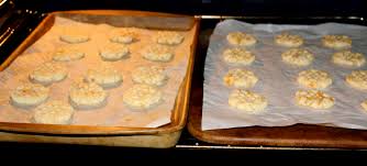 Canada cornstarch shortbread cookies december 4, 2016 by baconhound 25 comments the community table project is about sharing signature recipes from everyday folks and creating a sense of community around food. Canada Cornstarch Shortbread Cabinorganic