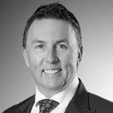 Chris Lenihan's Instagram, Twitter & Facebook