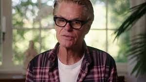 Harry Hamlin's Instagram, Twitter & Facebook