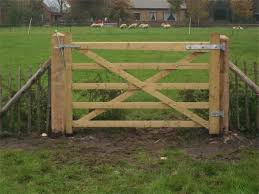 Pin Von Tanja Rugge Auf Schapenhek Zaun Selbstgemacht Zauntor Zaun