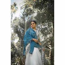 We did not find results for: Gayathri Arun Gives A Denim Twist To The Sari Look Times Of India