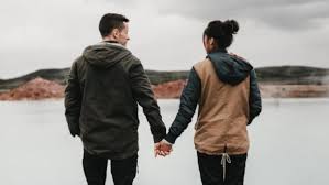 If you are dating with no strings attached, you're in it to have and you aren't interested in anything more. 8 Types Of Relationships