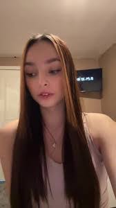 Emily Mulhern's Instagram, Twitter & Facebook