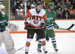 Men's hockey extends unbeaten streak to six games with 2-2 tie against  Mercyhurst