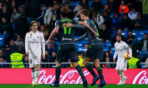 В рамках 1/4 финала мадридский реал уступил реал сосьедаду и выбыл из розыгрыша кубка испании. Real Sosedad Vpervye Za 14 Let Obygral Real Madrid Na Santyago Bernabeu Football Ua