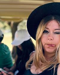 Anna Carbonell (@missaddict_) • Instagram photos and videos