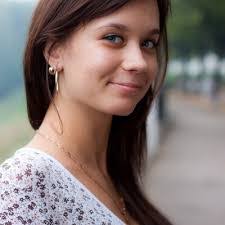 Alisha Rowland's Instagram, Twitter & Facebook