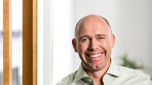 Captains desert the bridge