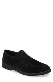 Hush puppies shoes were first designed for young american families, who wanted to go from a conservative & uniform culture to a more casual & free lifestyle. Men S Hush Puppies Davis Plain Toe Oxford Editorialist