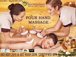 4 Hand Massage Blossamin Spa