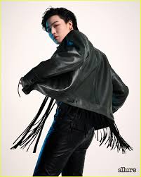 Born january 6, 1994) better known mononymously as jay b (stylized as jay b), (hangul: Got7 S Jb Gets Candid About His Views On Masculinity Femininity Photo 4454171 Got7 Jb K Pop Music Pictures Just Jared