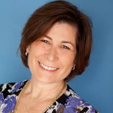 Jennifer Freund's Instagram, Twitter & Facebook