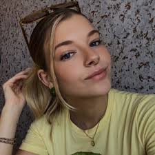 Haylee Walker (@hayleewalkerrr)