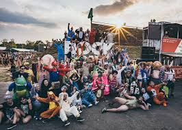 Což může znít pravověrnému rockerovi podezřele, ale vězte, že ve spojených. Kam V Roce 2019 Na Festivaly I Rock For People Priveze Bring Me The Horizon Metronome Laka Na Liama Gallaghera Ireport Music Style Magazine