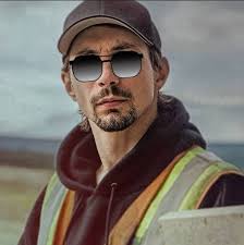 Parker's going all in as he runs THREE wash plants, all at once! ⛏️  #GoldRush