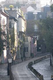 Montmartre Rue Des Saules Montmartre Paris Montmartre Paris Travel