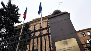It is bordered by austria to the south, germany to the west, poland to the northeast. Moscu Declara A 20 Empleados De La Embajada De La Republica Checa Personas No Gratas 18 04 2021 Sputnik Mundo