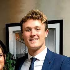 Joseph Bunt's Instagram, Twitter & Facebook