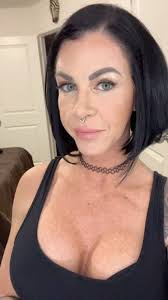 Remember when I used to be good at taking pictures and sharing stories lmao  !!! , How did I ever keep up 😆 , Definitely been enjoying life more by  being present in it and enjoying time with friends ...