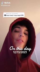 Beverly Snow (@beverlypurplebox10)