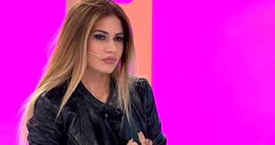 Nihal Candan Silikon Taktirdi Iddialariyla Sosyal Medyada Cok Konusuldu Magazin