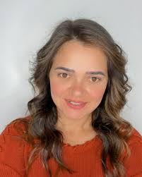 Correção de cor!! cabelo já processado com mechas e progressiva! 😱❤️