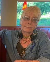 Christine Estelle's Instagram, Twitter & Facebook